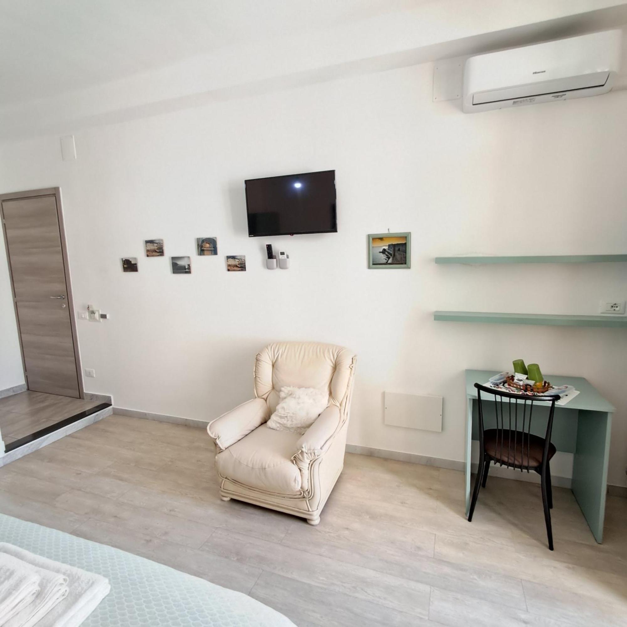 La Casa Del Gabbo Hotel Монополи Екстериор снимка